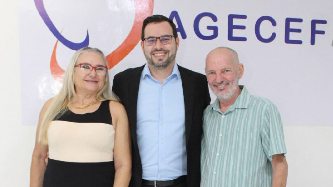 AEA/BA participa de posse da nova diretoria da AGECEF/BA